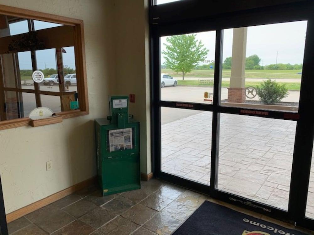 佩里维尔速8酒店 Perryville 外观 照片